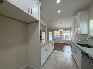 3102 Frontier Dr, Sugar Land, TX 77479 - photo 5