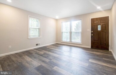 6706 Elmhurst St, District Heights, MD 20747 - photo 4