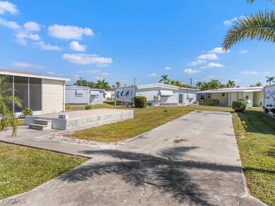 270 Yorkshire Ave, Iona, FL 33908 - photo 3
