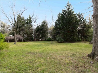 929 Lee St, Asheboro, NC 27203 - photo 7