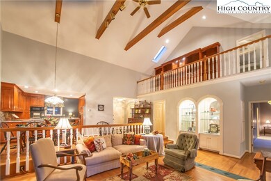 377 Bass Lake Dr unit Ash 2, Blowing Rock, NC 28605 - photo 3