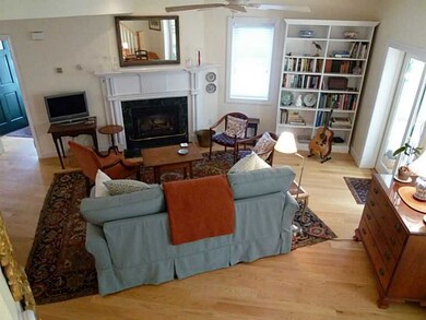 34 Catherine St unit The Cottage, Newport, RI 02840 - photo 7