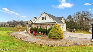 967 Dumplin Valley Rd E, Jefferson City, TN 37760 - photo 2