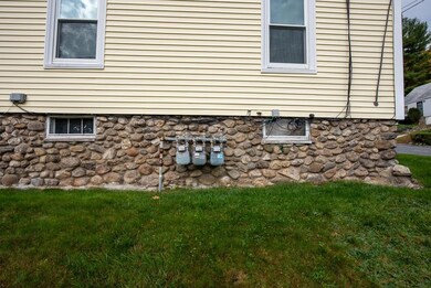 31 Forsberg St, Worcester, MA 01607 - photo 3