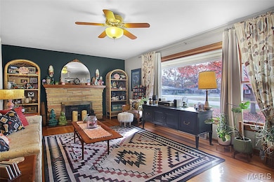 414 E 4th St, O Fallon, IL 62269 - photo 5