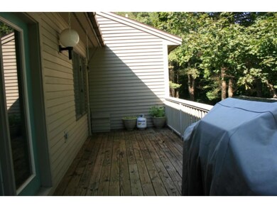 9 Southbrook Dr, Claremont, NH 03743 - photo 3