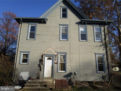 310 Billings Ave, Paulsboro, NJ 08066 - photo 4