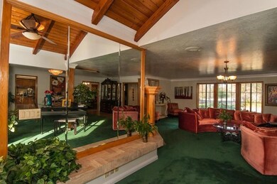 Rancho Living Room