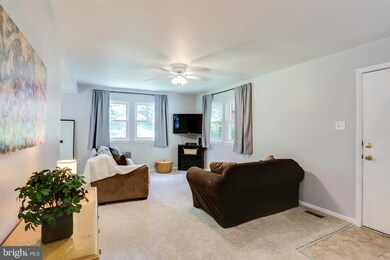 9585 Castile Ct, Columbia, MD 21045 - photo 5