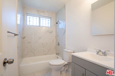 241 W 84th St unit 2, Los Angeles, CA 90003 - photo 6