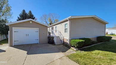4251 Claridge Loop, Bismarck, ND 58503 - photo 4