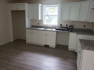 7 Cypress St unit 7, Haverhill, MA 01830 - photo 3