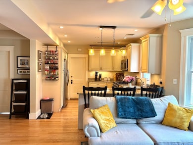 610 South St unit 2, Roslindale, MA 02131 - photo 2