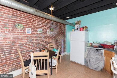 19 S Janney St, Baltimore, MD 21224 - photo 4