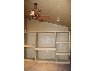 14640 Achim Dr unit ., El Paso, TX 79928 - photo 5