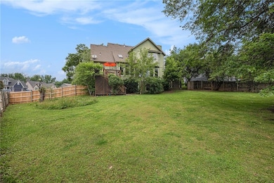 1515 Fox Run Ln, Raymore, MO 64083 - photo 5