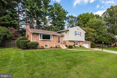 705 Skyline Ct NE, Vienna, VA 22180 - photo 3