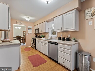 2164 Sooner Ct, Sykesville, MD 21784 - photo 4