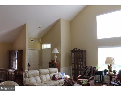 126 Arbour Ct, North Wales, PA 19454 - photo 5