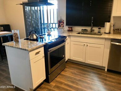 Kitchen 2