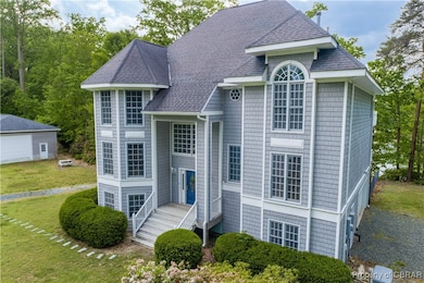 319 Parrotts Cove Rd