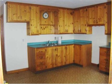 441 Adams Rd, Greenfield, MA 01301 - photo 5