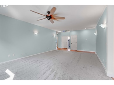 1348 NE Zachary St, Hillsboro, OR 97124 - photo 7