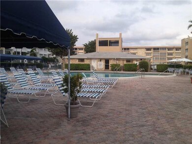 215 SE 3rd St unit 203B, Hallandale Beach, FL 33009 - photo 2