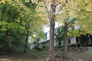 255 Weaver St unit 8F, Greenwich, CT 06831 - photo 2