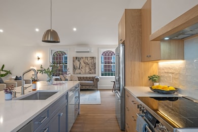 134 Elm St, Marblehead, MA 01945 - photo 6