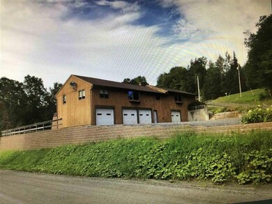 23 Coffin Rd, Saint Johnsbury, VT 05819 - photo 4