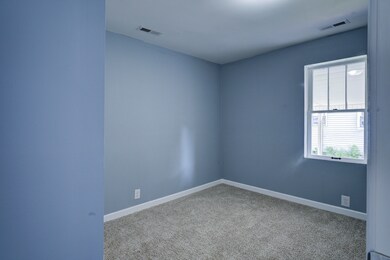 1606 E Myrtle Ave, Johnson City, TN 37601 - photo 5