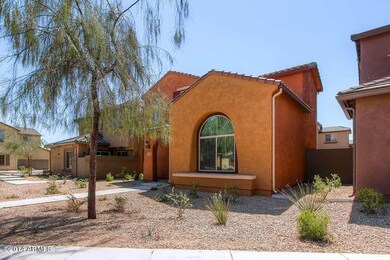 3668 E Zachary Drive Phoenix-small-003-E