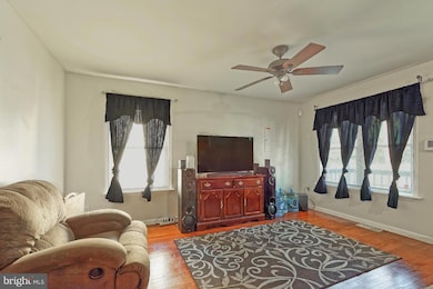 27 Davis Ave, Salem, NJ 08079 - photo 5