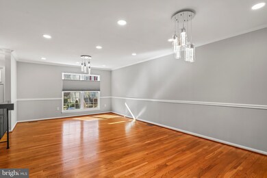 12219 Wye Oak Commons Cir unit 68, Burke, VA 22015 - photo 3