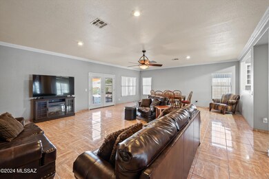 Great entertaining space