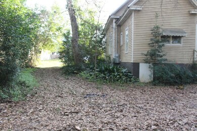 611 Jackson Ave, Americus, GA 31709 - photo 5