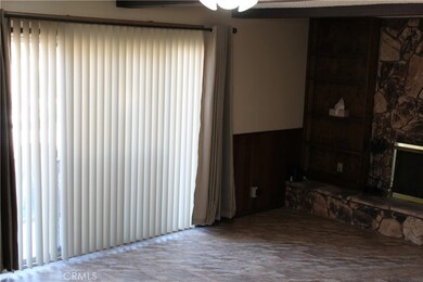 13800 Woodbine Dr, Victorville, CA 92395 - photo 6