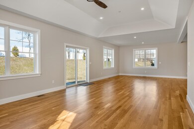 40 Sage Ln unit 4, Portsmouth, NH 03801 - photo 7
