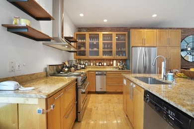 8 Newcomb St unit 5, Boston, MA 02118 - photo 7