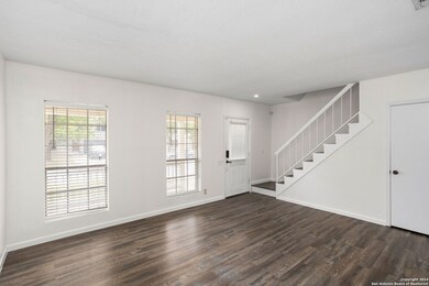 9110 Chinon, San Antonio, TX 78250 - photo 6