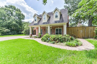 1327 Glourie Dr, Houston, TX 77055 - photo 2