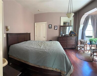 239 N 9th St, Allentown, PA 18102 - photo 5