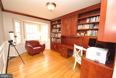 9549 Hallhurst Rd, Nottingham, MD 21236 - photo 5