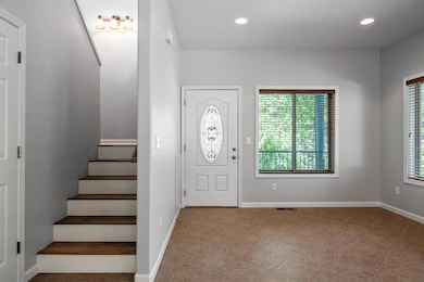 27023DugoutLn-1
