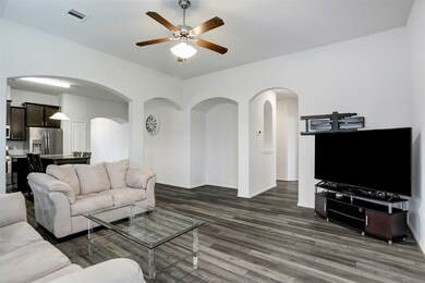 5186 Dry Hollow Dr, Alvin, TX 77511 - photo 5