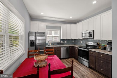 233 12th St, Colonial Beach, VA 22443 - photo 5