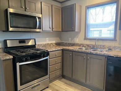 2701 Huizenga St unit 66, Norton Shores, MI 49444 - photo 4