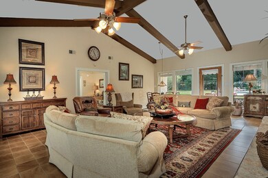 914 Baker Dr, Tomball, TX 77375 - photo 7