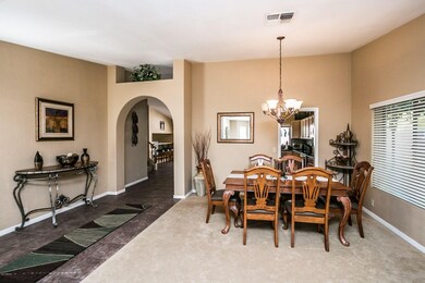 710 E Sagebrush-5